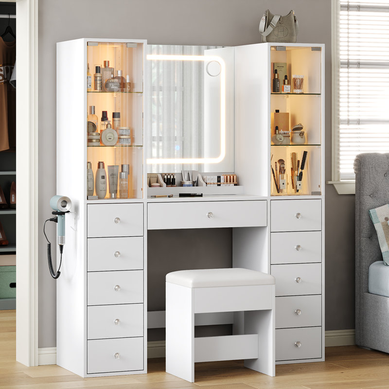 Coiffeuse 11 tiroirs avec station de charge, bureau de coiffeuse avec miroir à DEL et 2 armoires en verre, 3 modes de couleurs, luminosité réglable, ensemble de coiffeuse avec plateau en verre, table de maquillage avec fauteuil pour la chambre à couch