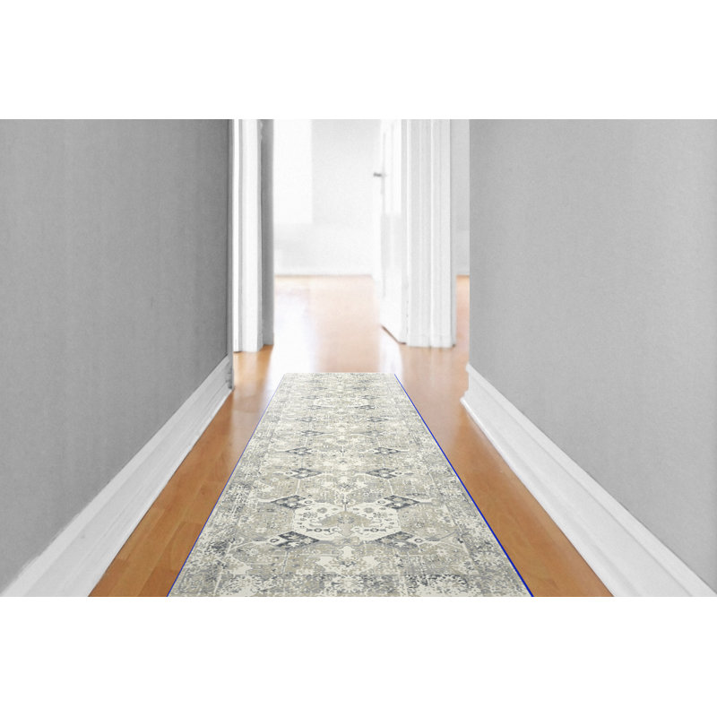 Grisby Oriental Indoor Rug, Runner 2'2" x 7'7"