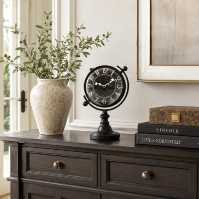 Horloge de table en fer