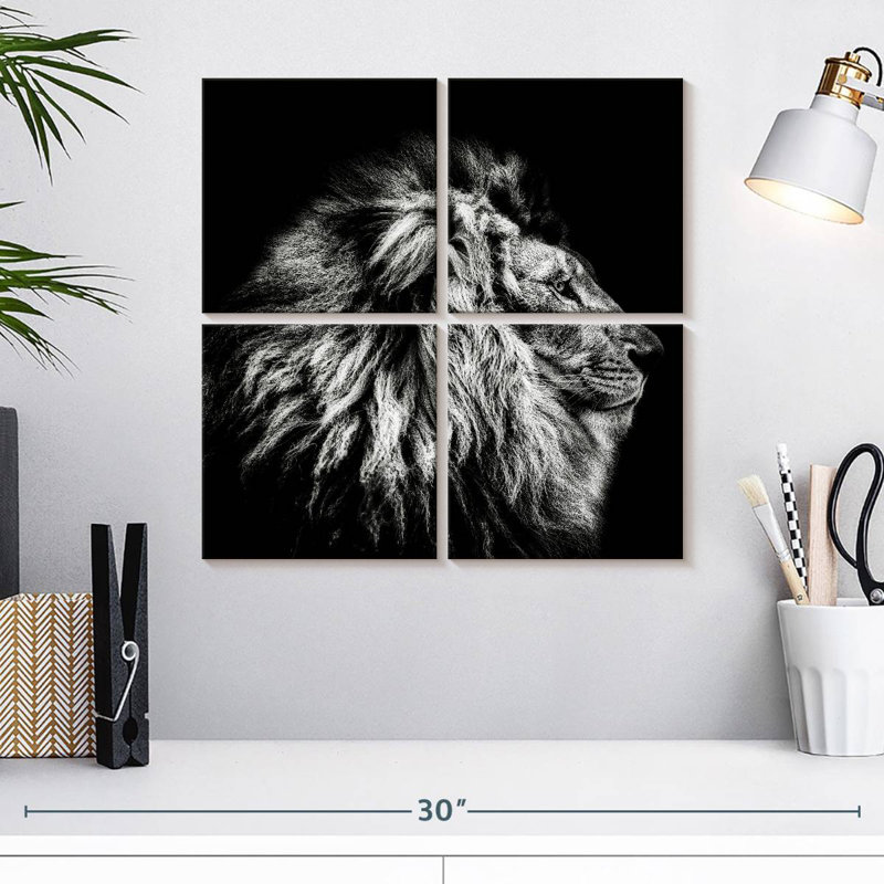 Fière tête de lion, H 18 po x l 18 po