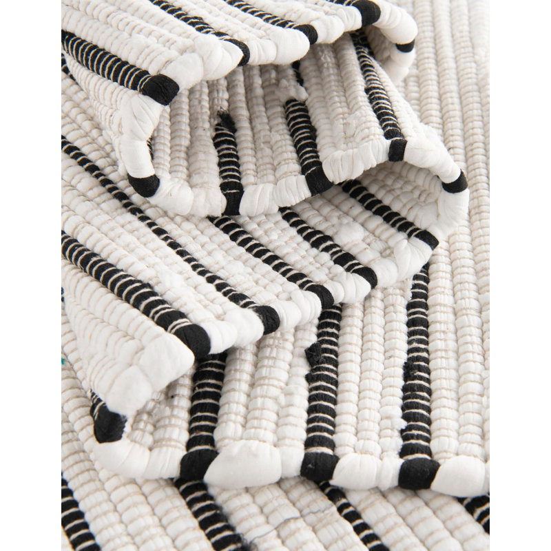 Keita Cotton Abstract Indoor Rug, Table Runner 1'2"x5'1"