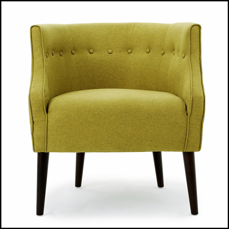 Fauteuil club confortable pour la détente et la réflexion, rehaussant l'espace intérieur avec un design classique et un rembourrage doux