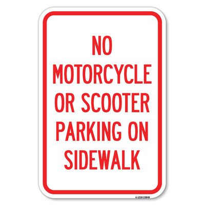 Pas de moto ou de scooter stationné sur le trottoir / 23840