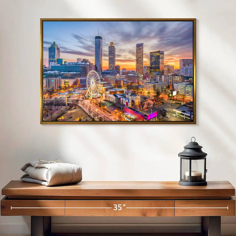 Atlanta Twilight Sky, 25 po x 17 po, Cadre flottant doré