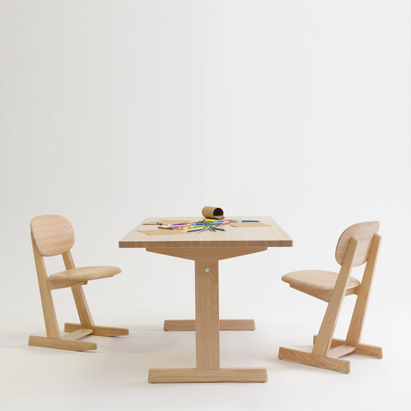 KufenKarl Solid Wood Dining Table, 29" H x 48" L x 32.75" D, Oak Nature