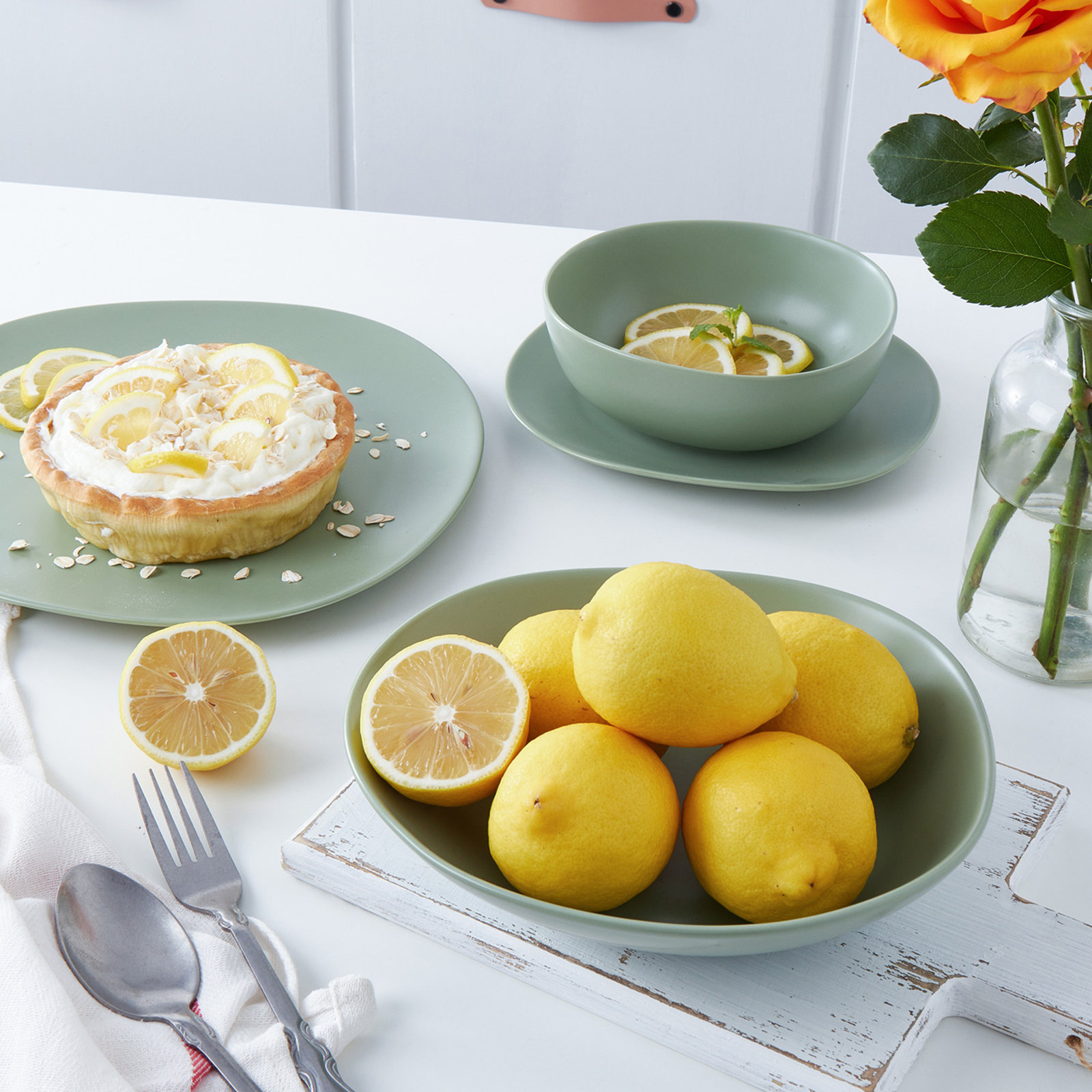 Delilah Porcelain Dessert Bowl, Honeydew