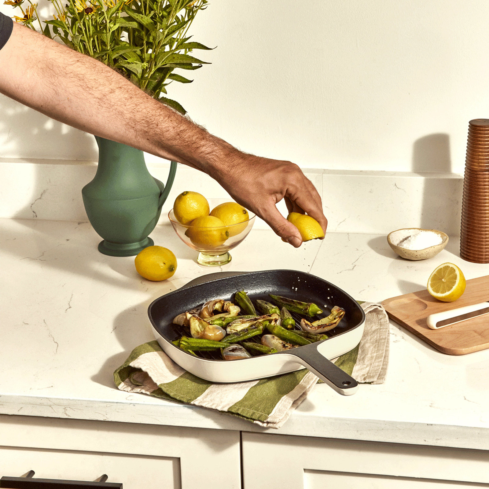 10.5" Enameled Cast Iron Grill Pan, Cream