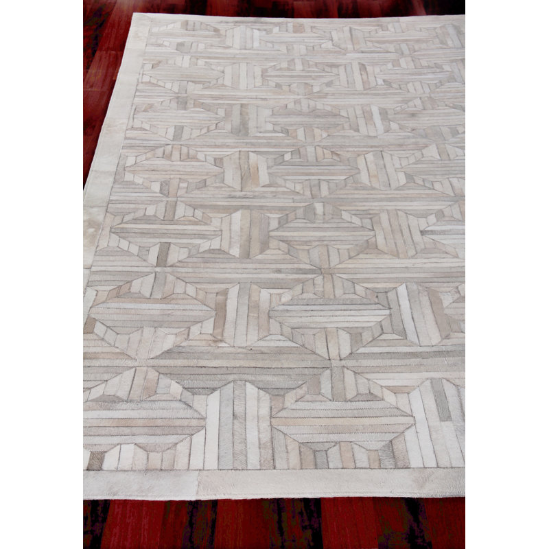 Natural Hide Hand Woven Cowhide Geometric Area Rug, Rectangle 9'6" x 13'6"