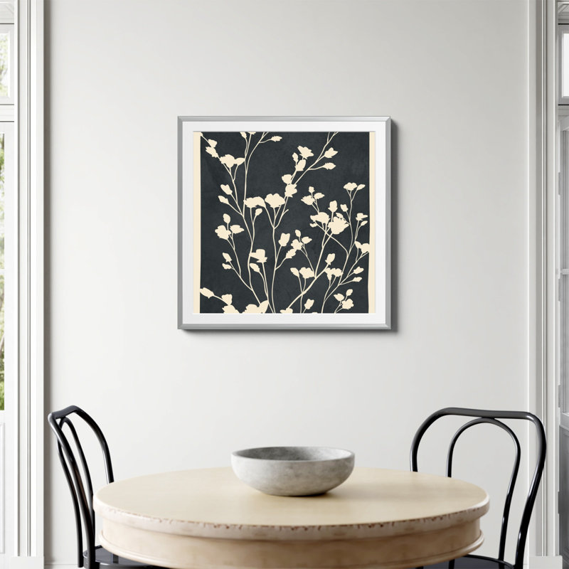 «Minimal Branches Art 3 Print» par Nadja, Oui, H 30 po x l 30 po, Papier avec cadre simple argenté