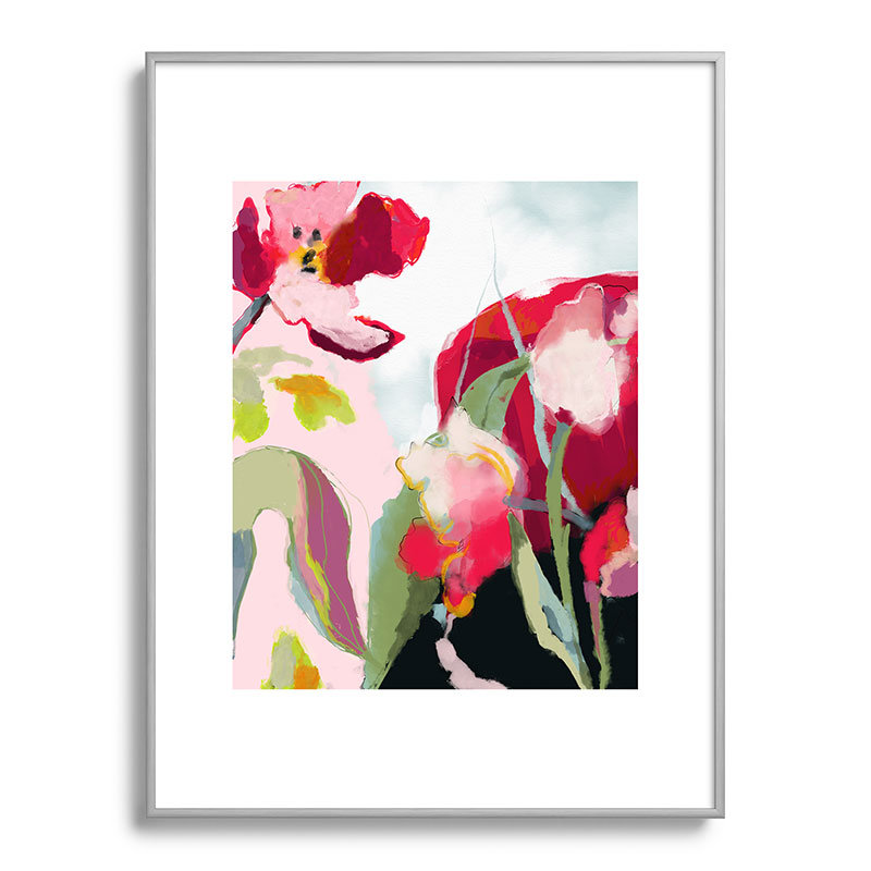Fleur abstraite I encadrée sur papier, Argent, H 24 po x l 18 po