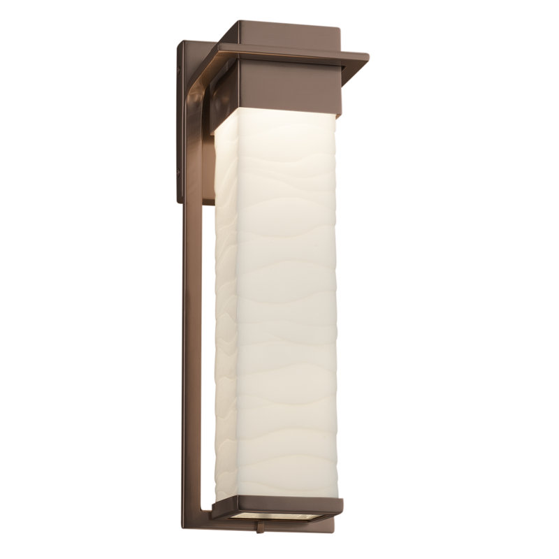 Plafonnier encastré d’extérieur Donasia, Bronze foncé, H 16,5 po x l 5 po x P 5,5 po