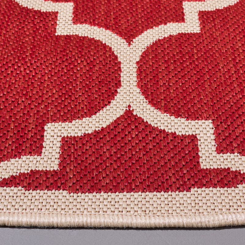 Arneshia Geometric Red/Beige Indoor/Outdoor Area Rug, Square 5'3"