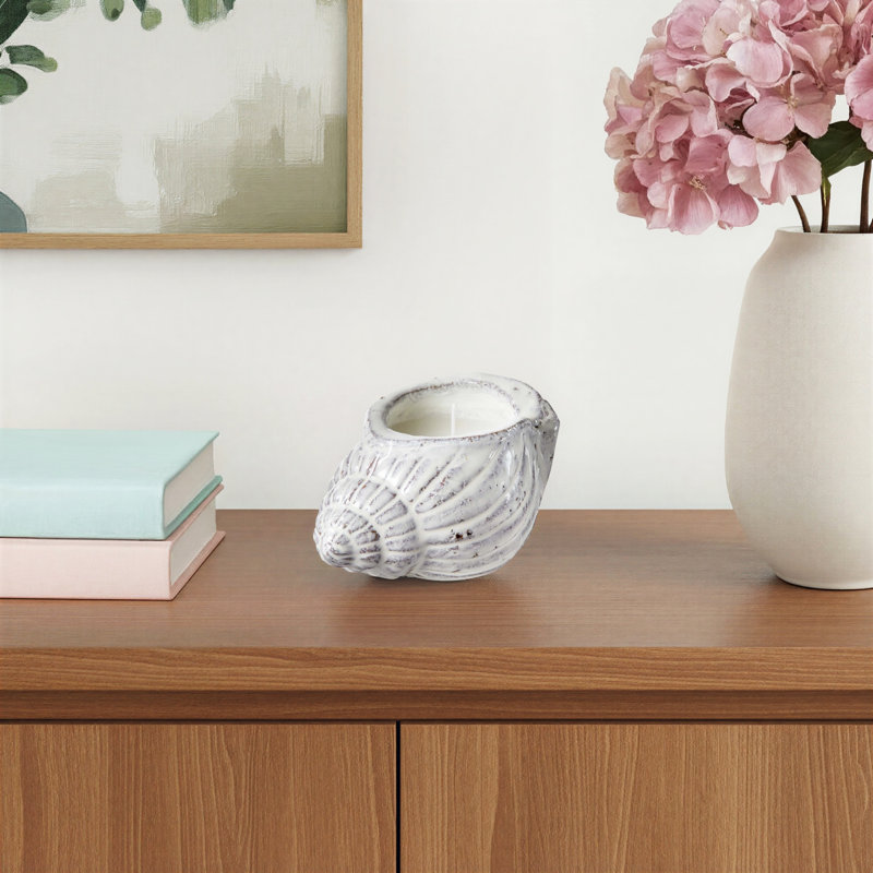  White Conch Shell Citronella Candle