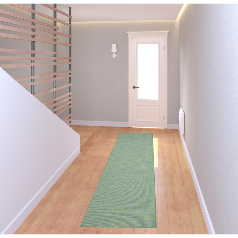 Lillehammer Solid Indoor/Outdoor Area Rug, Runner 2'2" x 12', Green