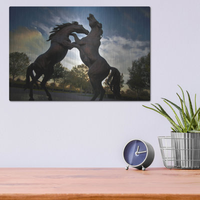 «Stallions» par SD Smart