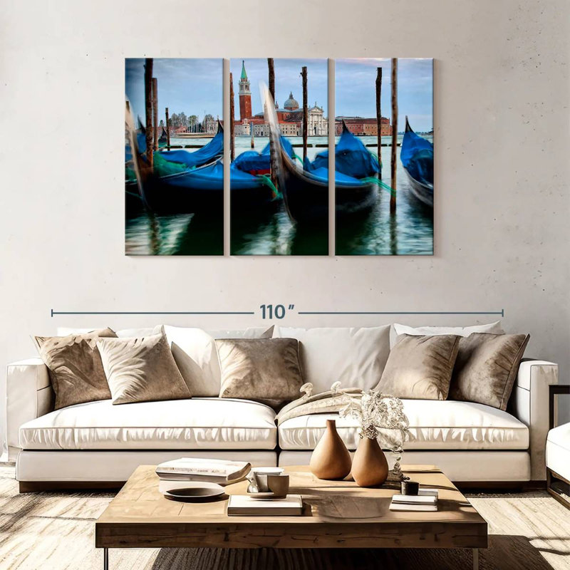 Mehar Gondolas By San Marco Square Venise Italie, H 48 po x l 74 po