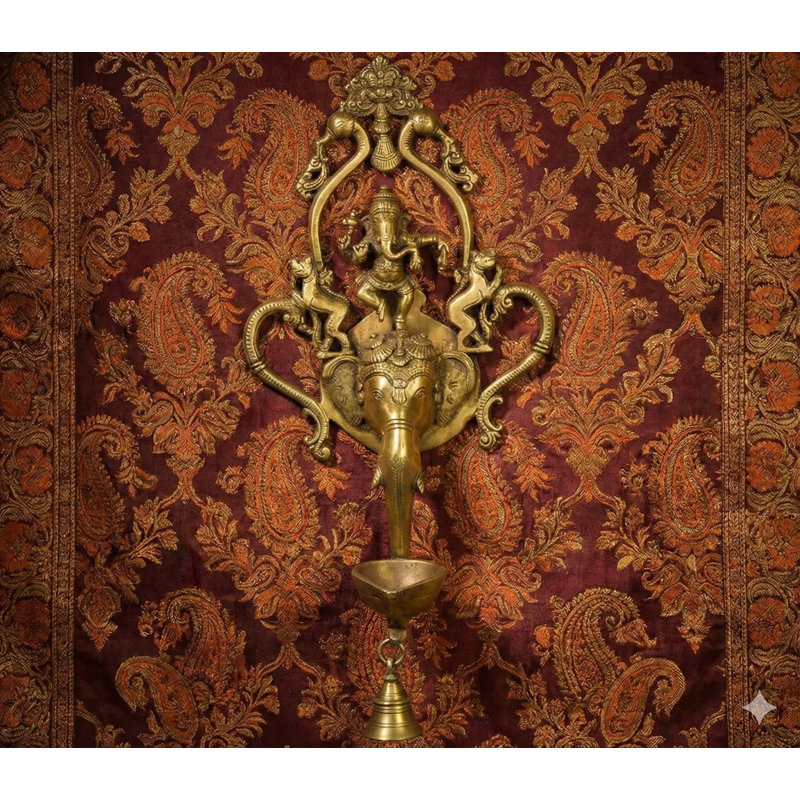Applique murale 16 po Ganesha dansante en laiton fait à la main avec cloche - Lampe à huile traditionnelle indienne (Diya) et décoration murale pour hall d'entrée ou Mandir