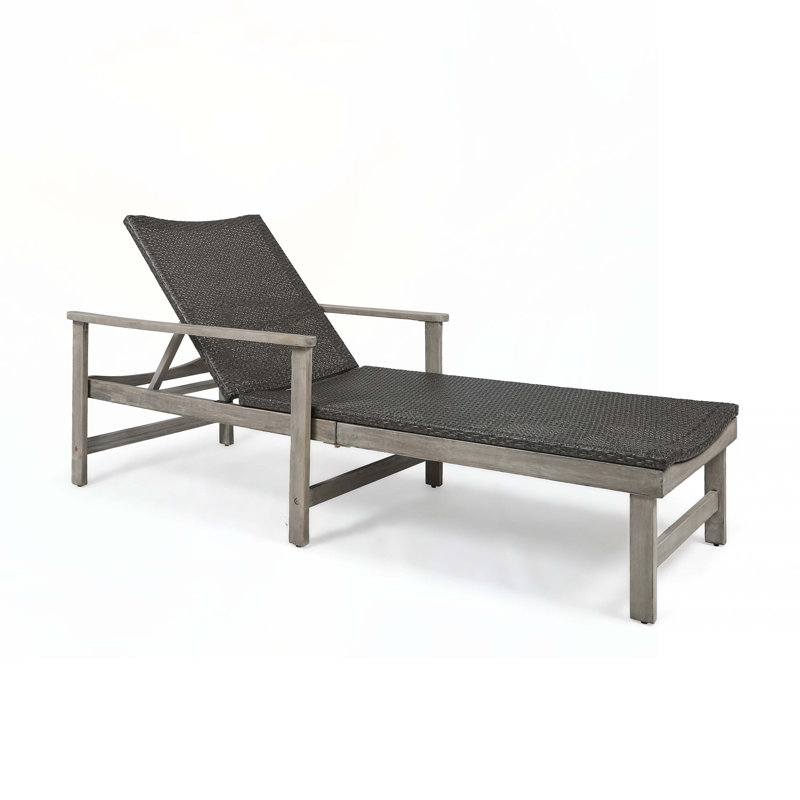 Chaise longue de patio en bois
