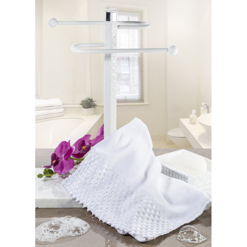 4 Piece Cotton Velour Lace Towel Set