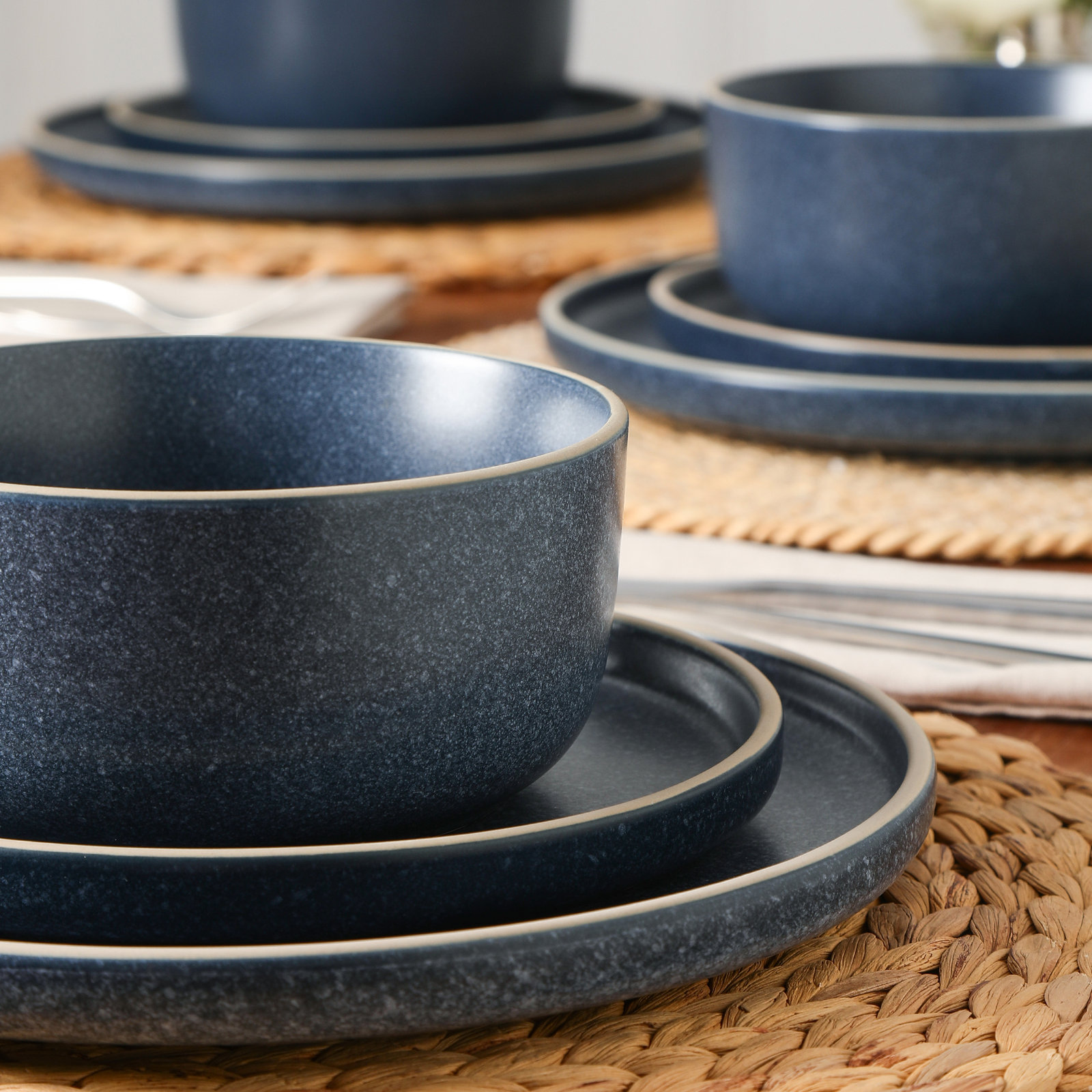 Amber Stoneware Dinnerware Set, Blue