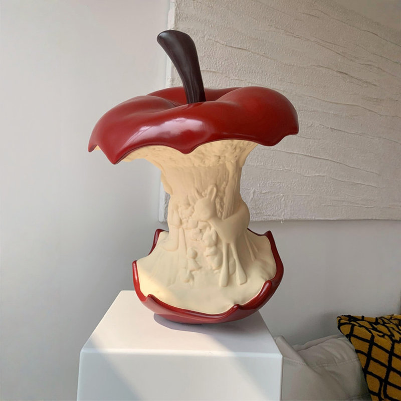 Objet décoratif rouge en fibre de verre + bois manufacturé