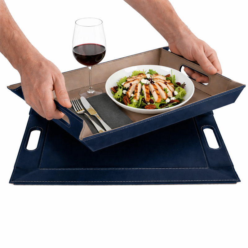 Plateau de service et napperon convertible 2-en-1 Freeform Freeform, similicuir de qualité supérieure - plateau repose-pieds, plateau de canapé et plateau de recouvrement avec poignées, réversible - bleu et taupe
