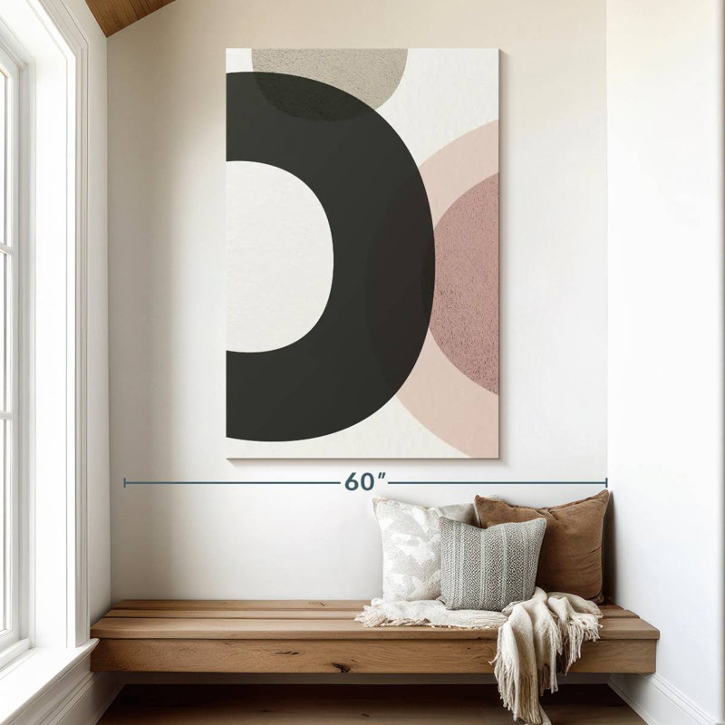 Cercles minimalistes Avery I, H 51 po x l 34 po