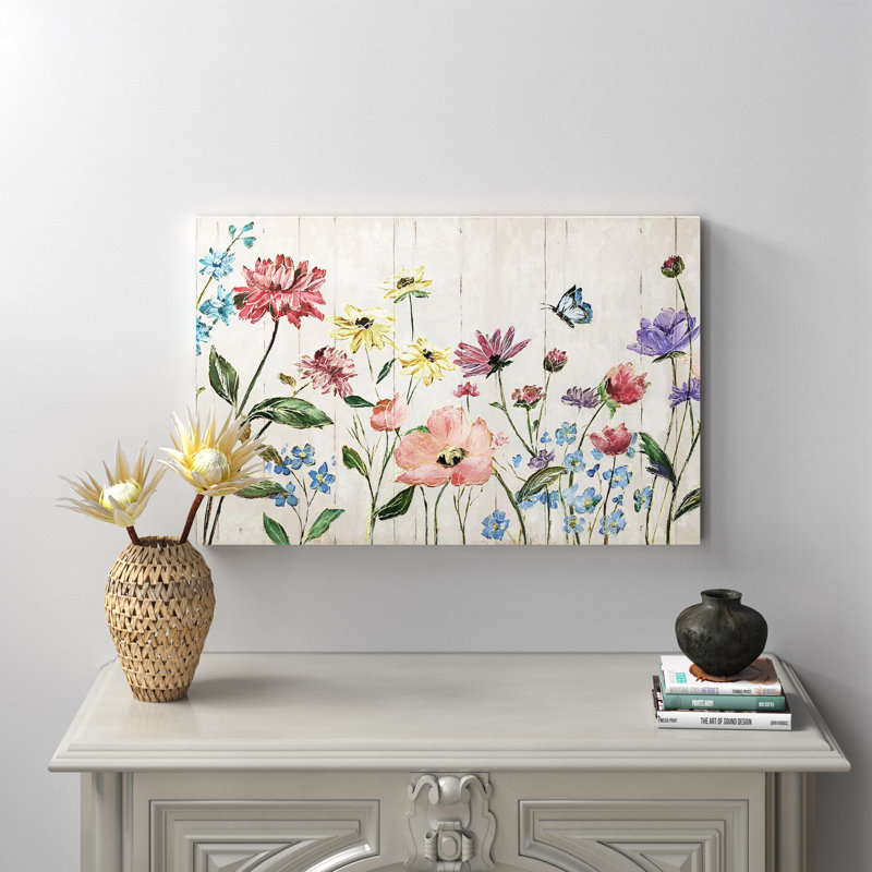«Wildflower Flutter on Wood» par Nan - impression sur toile tendue, H 26 po x l 40 po x P 1,5 po, Toile tendue