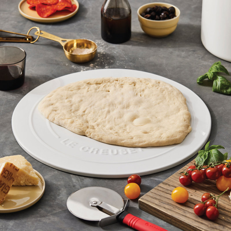 Le Creuset Stoneware Round Pizza Stone, 15", Sea Salt