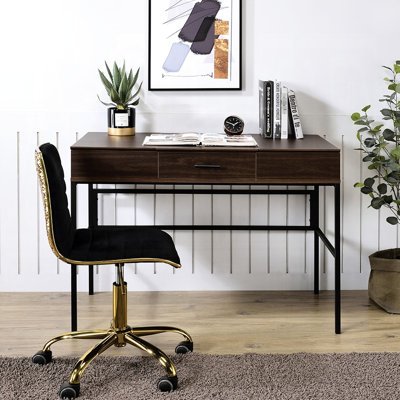 Bureau efficace avec tiroir de rangement polyvalent et espace de bureau de 31 pouces de hauteur