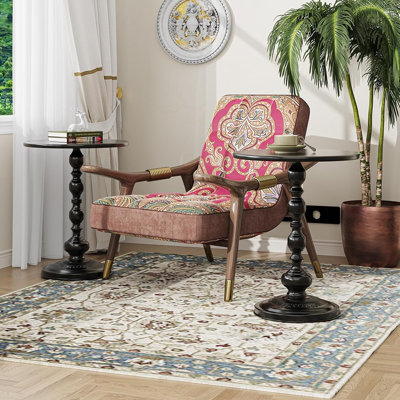 Petite table d'appoint ronde, table de chevet sur pied, table compacte pour boissons et collations, idéale pour le canapé, le salon et la chambre à coucher, noire