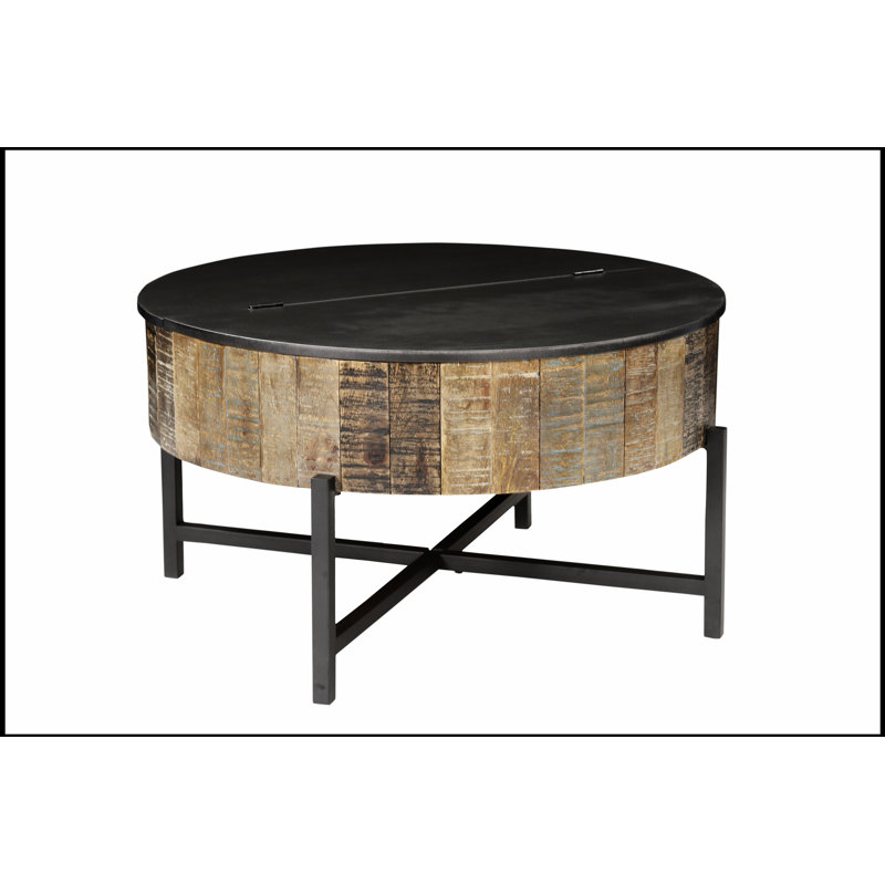 Table basse rustique vintage avec base en métal robuste et amplement d'espace pour les salons modernes