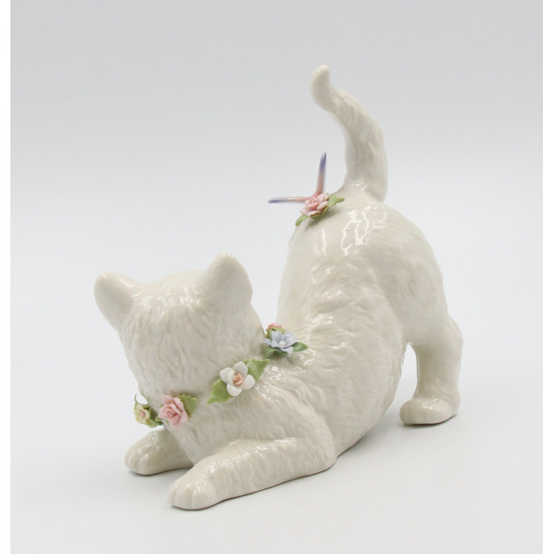 Figurine musicale chat avec papillon