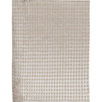 Geometric Area Rug in Gray/Tan