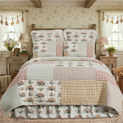 Rosehill Cottage Floral Gingham Patch Cotton Luxury King Quilt - 120x105 Dusty Rose & Natural Vintage Cottagecore Patchwork Bedding