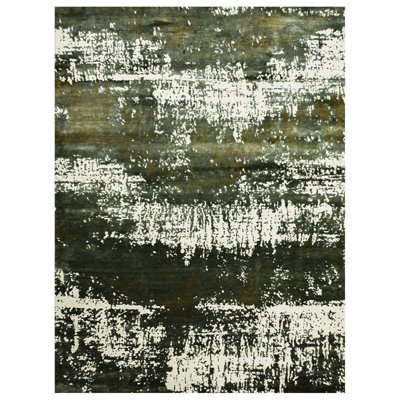 Handmade Silk and Wool Abstract Area Rug