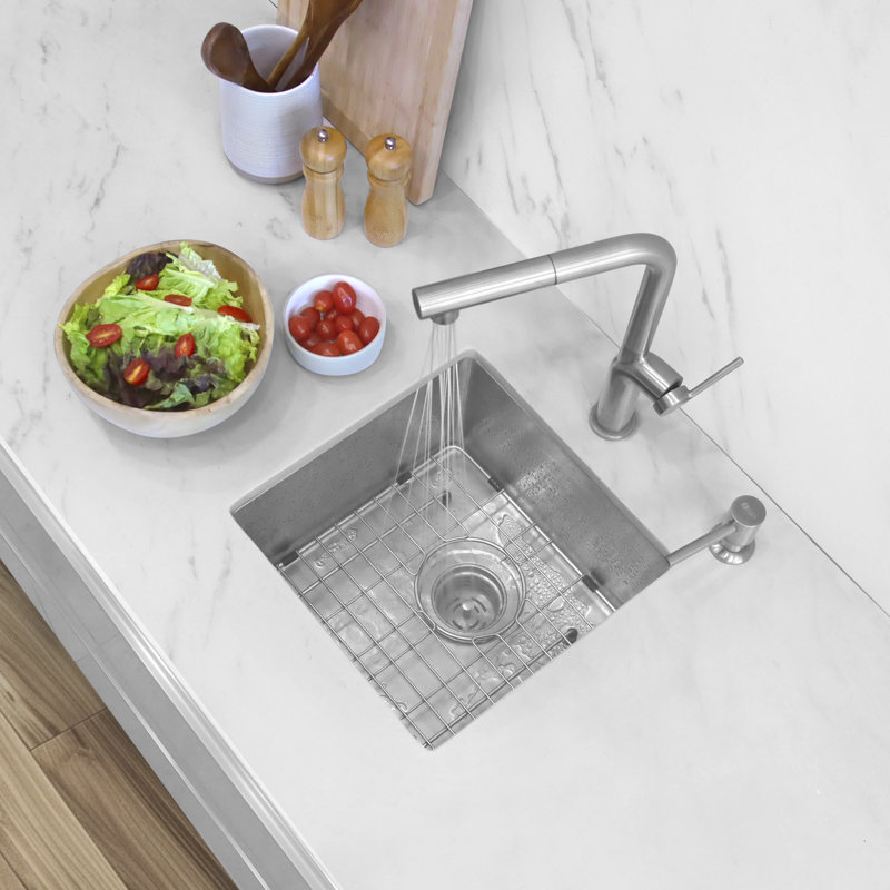 Évier de cuisine encastré à simple cuve en acier inoxydable de calibre 18 avec grille inférieure 15 po x 15 po, Calibre 18