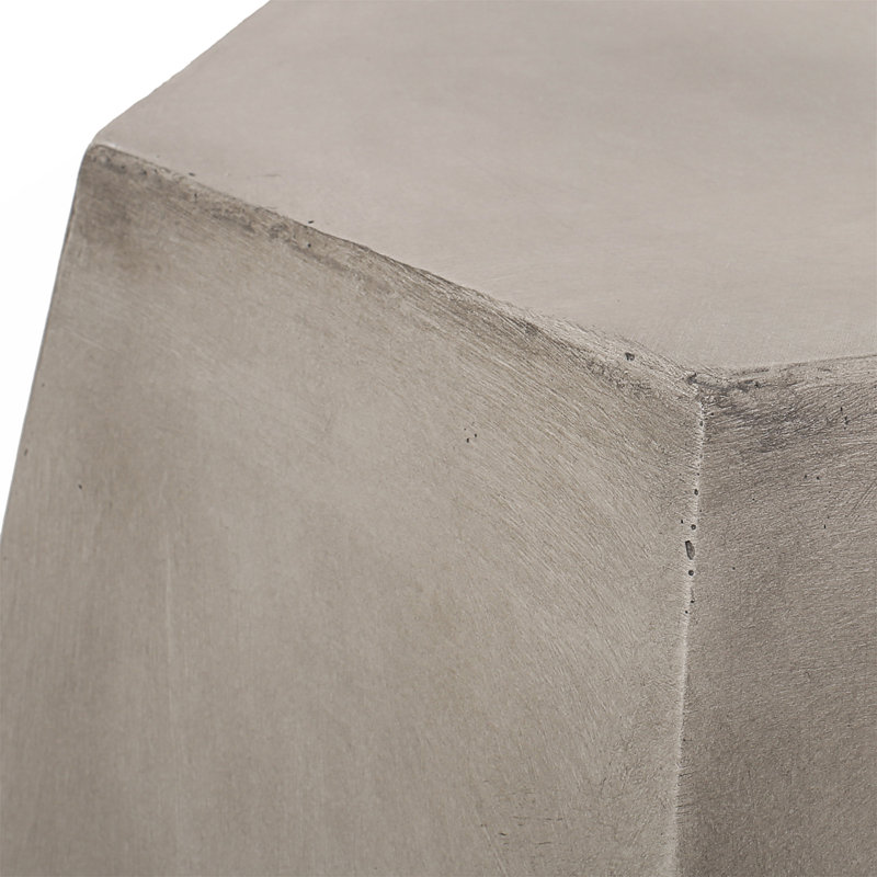 TABLE D'APPOINT CONTEMPORAINE À CALGAIR, IDÉAL POUR LES ESPACES ET LA FONCTIONNALITÉ EXTÉRIEURS MODERNE