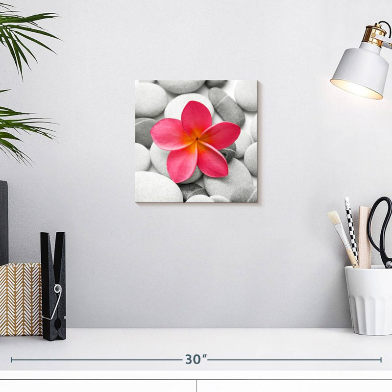 Kerrick Zen Flower, H 10 po x l 10 po