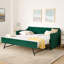 Lit de jour simple avec lit gigogne escamotable et fonction de charge, style Mid-Century, conception à boutons, accoudoirs ondulés, cadre en contreplaqué escamotable sur les accoudoirs, dossier élégant, cadre, convient à la chambre à coucher-133092834