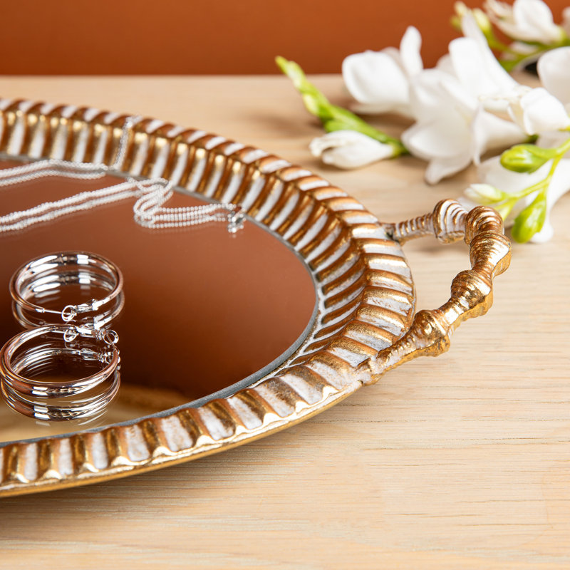 Plateaux décoratifs ovales en métal doré à miroir avec poignées
