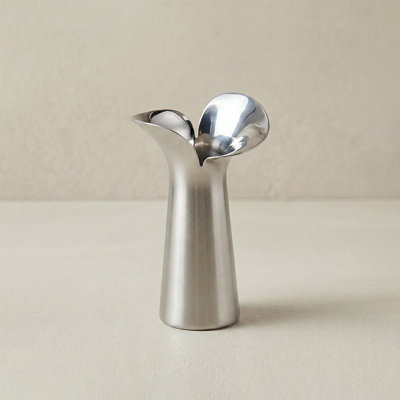 Vase moderne en acier inoxydable en forme de pétale de lis Calla pour salon, chambre à coucher et bureau