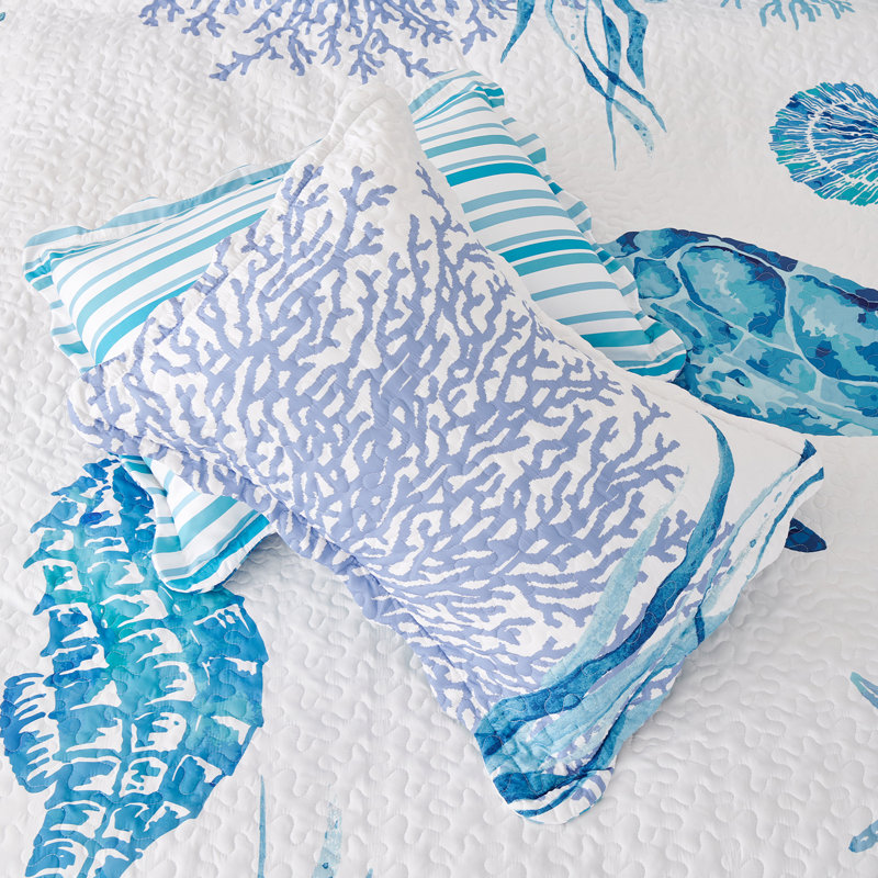 Marine Polyester Quilt Set Summer Bedding Lightweight Quilts, Twin Quilt + 1 Standard Sham, Light Blue Animal Print