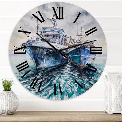 Deux bateaux de pêche avant une tempête ancrée - horloge murale nautique et côtière