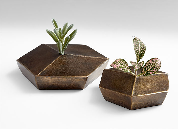 Sei Bud Ceramic / Porcelain Table Vase, 1.75" H x 5.75" W x 5" D