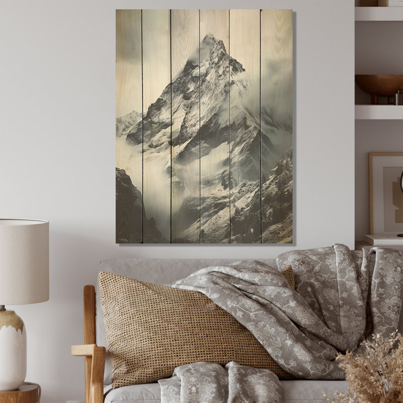«Winters Mountains Whisper - Minimalisme», art mural sur bois de pin naturel, H 32 po x l 24 po
