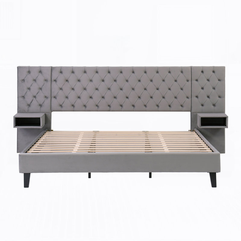 Luxueux lit plateforme tapissier en velours avec tête de lit à oreilles et rangement intégré, parfait pour les chambres élégantes
