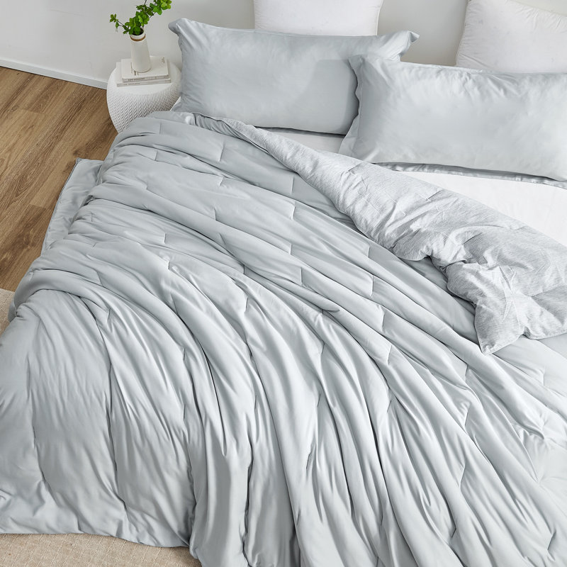 Cooling Lightweight Coma Inducer Oversized Comforter, King Comforter + 2 King Shams, Glacier Gray
