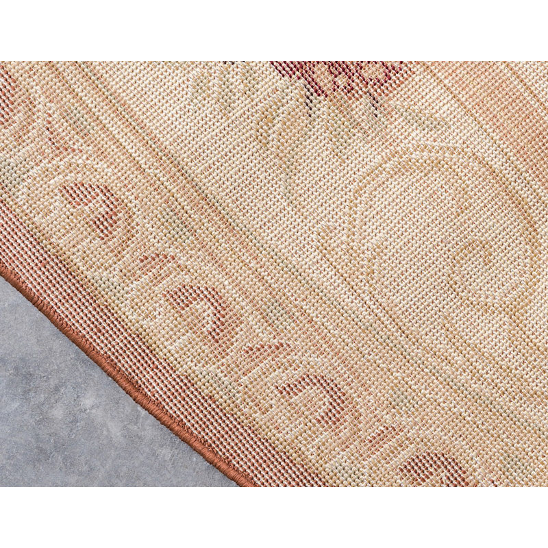 Royale Oriental Indoor Rug, Square 6'