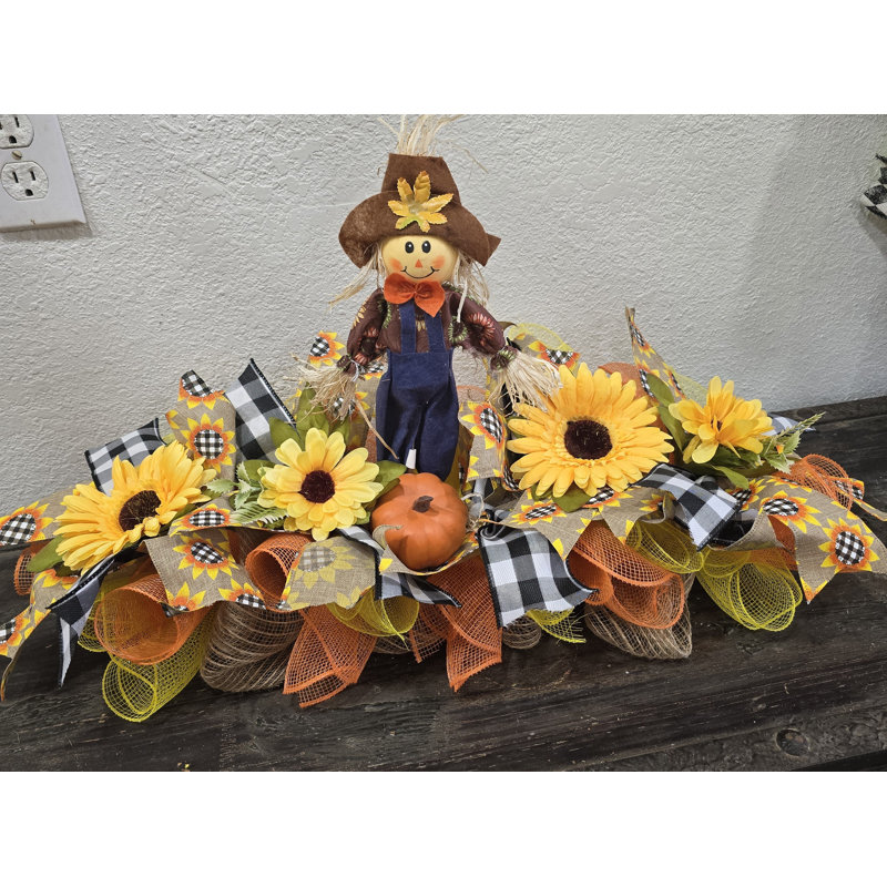 Scarecrow Centerpiece On Yard Stick